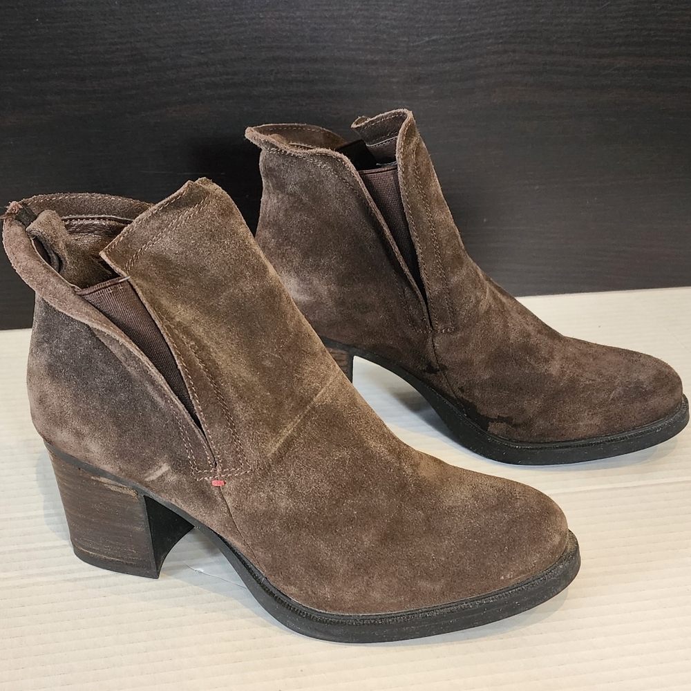 Banff Trail Brown Suede Water-Resistant Ankle Boots Faux Fur Lined Size 8